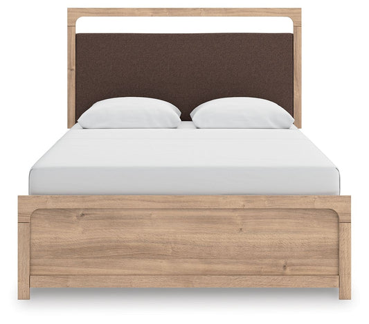 Kinlanni - Queen Upholstered Panel Bed - Tan
