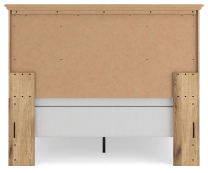 Makidern - Panel Bedroom Set