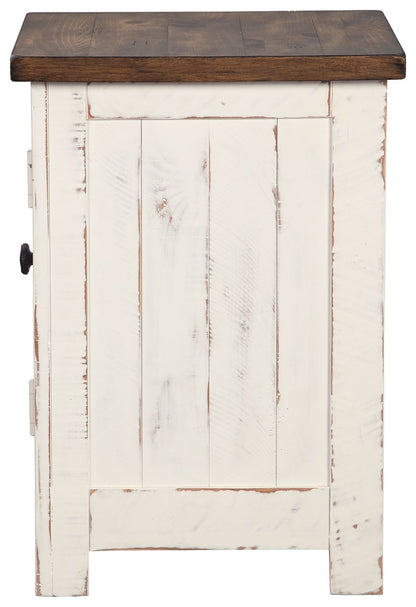 Wystfield - Chair Side End Table - White / Brown