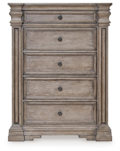Blairhurst - Five Drawer Chest - Light Grayish Brown