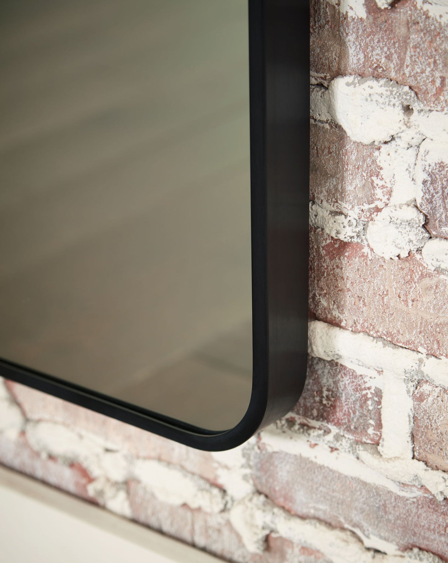 Sethall - Floor Mirror - Black