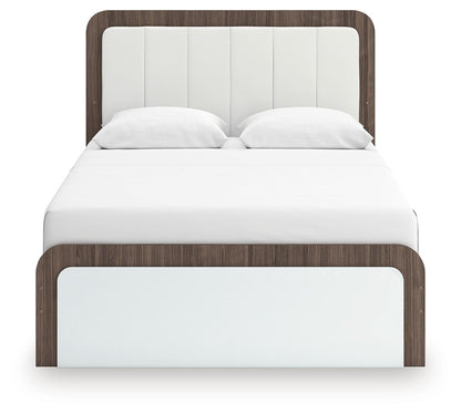Kendanport - Upholstered Bed