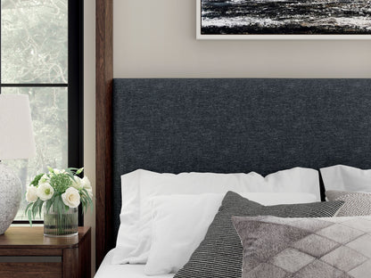 Dilenno - Canopy Bed