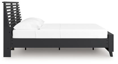 Danziar - Slat Panel Bed